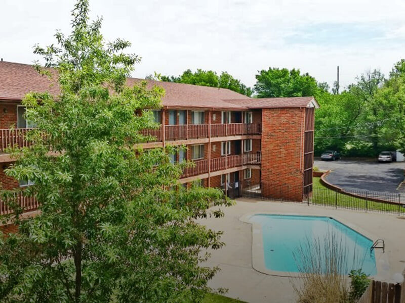 Liv Apartments wichita