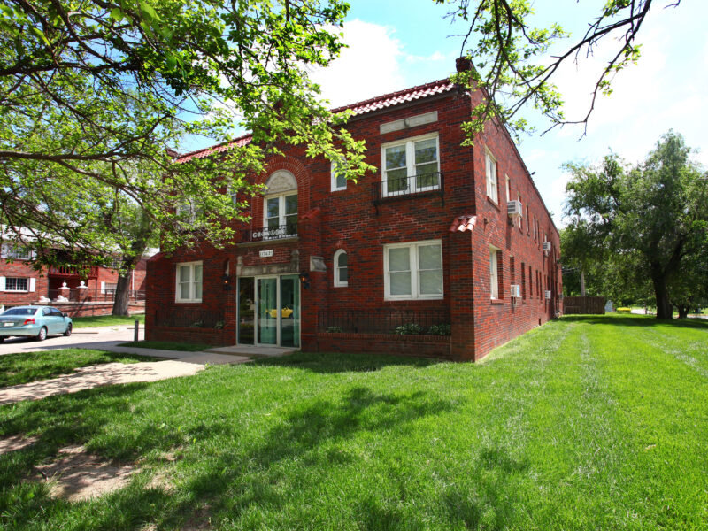 Granada Apartments Wichita